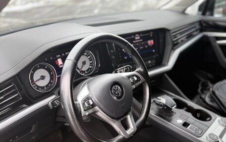 Volkswagen Touareg III, 2020 год, 4 700 000 рублей, 16 фотография
