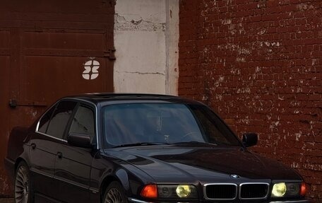 BMW 7 серия, 1997 год, 600 000 рублей, 2 фотография