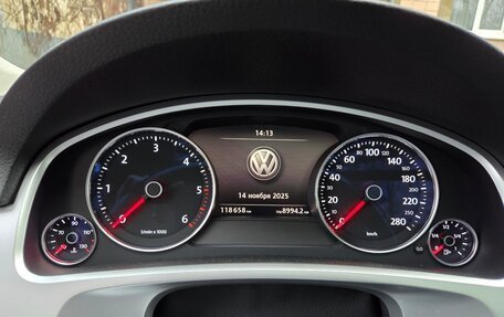 Volkswagen Touareg III, 2015 год, 3 850 000 рублей, 11 фотография