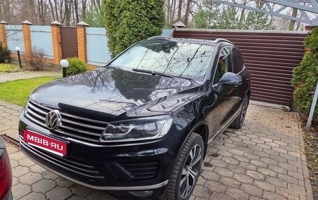 Volkswagen Touareg III, 2015 год, 3 850 000 рублей, 2 фотография