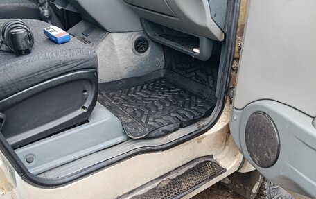 ЛуАЗ Patriot, 2010 год, 680 000 рублей, 6 фотография