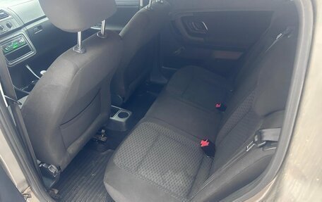 Skoda Fabia II, 2012 год, 590 000 рублей, 6 фотография