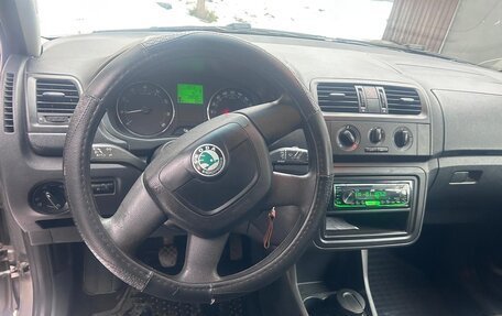 Skoda Fabia II, 2012 год, 590 000 рублей, 7 фотография