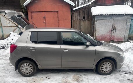 Skoda Fabia II, 2012 год, 590 000 рублей, 2 фотография