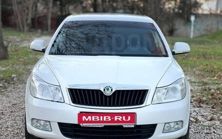 Skoda Octavia, 2012 год, 1 090 000 рублей, 2 фотография