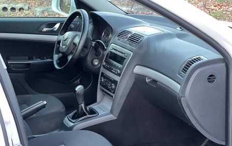 Skoda Octavia, 2012 год, 1 090 000 рублей, 14 фотография