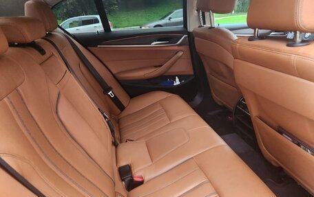 BMW 5 серия, 2017 год, 2 500 000 рублей, 7 фотография
