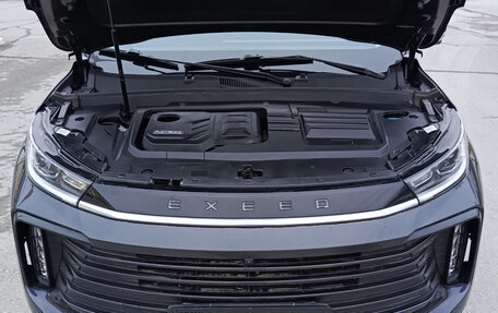 CheryExeed TXL, 2023 год, 2 450 000 рублей, 11 фотография