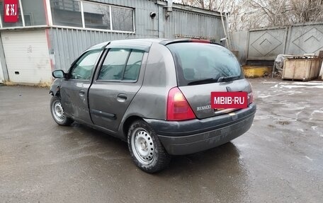 Renault Clio III, 2001 год, 200 000 рублей, 3 фотография