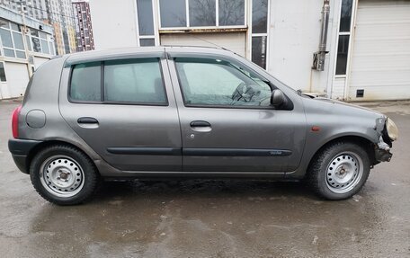 Renault Clio III, 2001 год, 200 000 рублей, 7 фотография