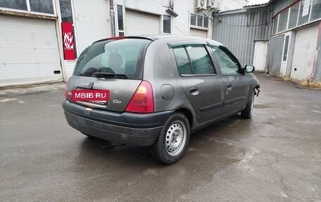 Renault Clio III, 2001 год, 200 000 рублей, 6 фотография