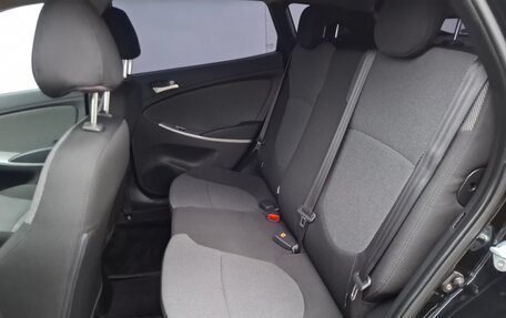 Hyundai Solaris II рестайлинг, 2013 год, 1 060 000 рублей, 11 фотография