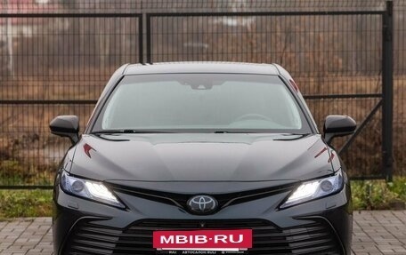 Toyota Camry, 2019 год, 2 815 000 рублей, 2 фотография