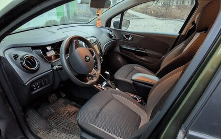 Renault Kaptur I рестайлинг, 2017 год, 1 300 000 рублей, 4 фотография