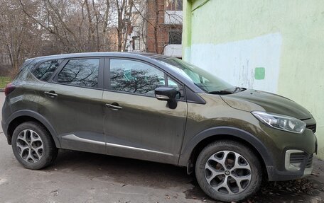 Renault Kaptur I рестайлинг, 2017 год, 1 300 000 рублей, 7 фотография