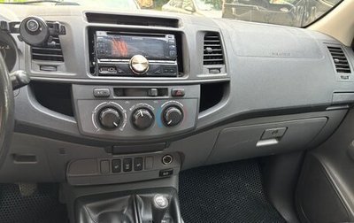 Toyota Hilux VII, 2013 год, 1 900 000 рублей, 1 фотография