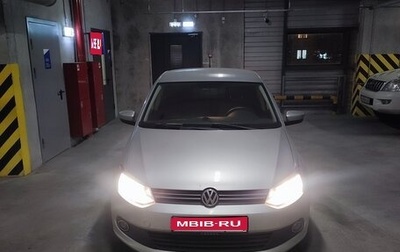 Volkswagen Polo VI (EU Market), 2015 год, 750 000 рублей, 1 фотография