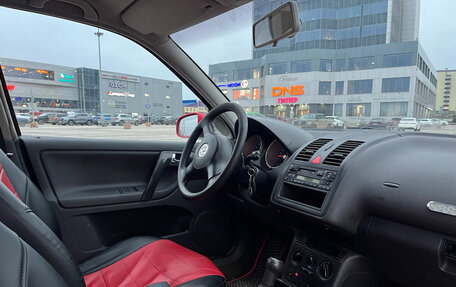 Volkswagen Polo III рестайлинг, 2000 год, 299 000 рублей, 10 фотография