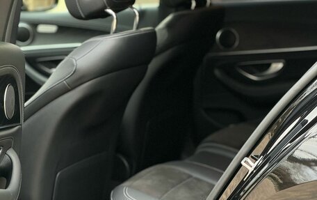 Mercedes-Benz E-Класс, 2021 год, 4 200 000 рублей, 9 фотография