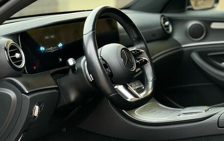 Mercedes-Benz E-Класс, 2021 год, 4 200 000 рублей, 6 фотография