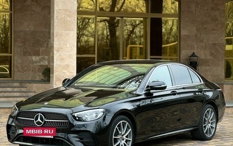 Mercedes-Benz E-Класс, 2021 год, 4 200 000 рублей, 2 фотография