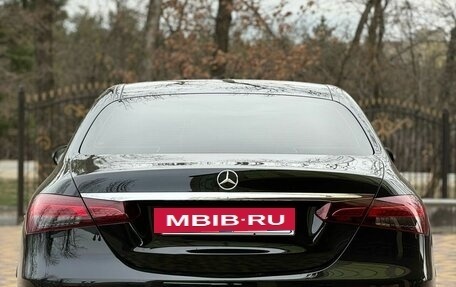 Mercedes-Benz E-Класс, 2021 год, 4 200 000 рублей, 5 фотография