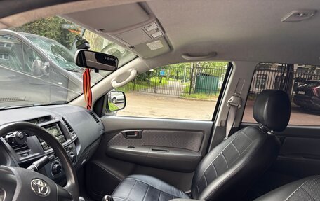 Toyota Hilux VII, 2013 год, 1 900 000 рублей, 5 фотография