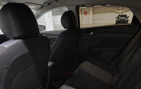 Hyundai Solaris II рестайлинг, 2021 год, 1 655 000 рублей, 12 фотография