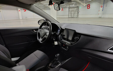 Hyundai Solaris II рестайлинг, 2021 год, 1 655 000 рублей, 11 фотография