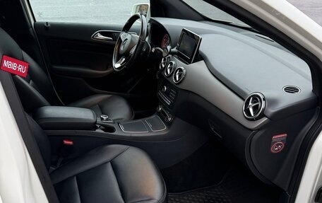 Mercedes-Benz B-Класс, 2015 год, 1 600 000 рублей, 14 фотография