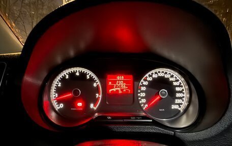 Volkswagen Polo VI (EU Market), 2013 год, 700 000 рублей, 11 фотография