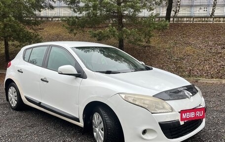 Renault Megane III, 2010 год, 420 000 рублей, 2 фотография