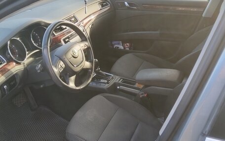 Skoda Superb III рестайлинг, 2013 год, 750 000 рублей, 9 фотография