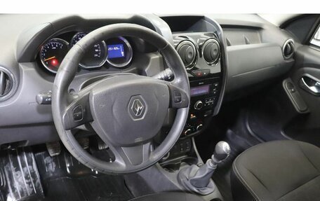 Renault Duster I рестайлинг, 2017 год, 991 000 рублей, 6 фотография