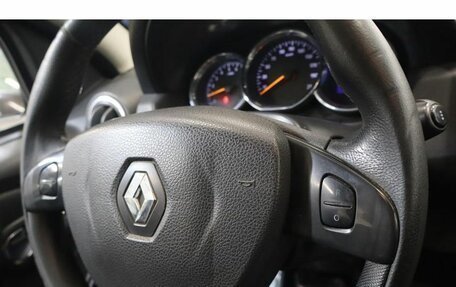 Renault Duster I рестайлинг, 2017 год, 991 000 рублей, 8 фотография