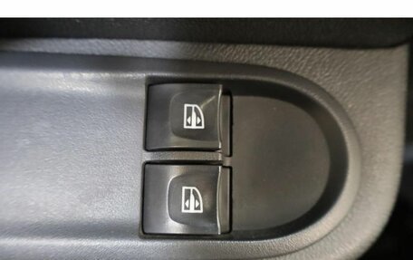 Renault Duster I рестайлинг, 2017 год, 991 000 рублей, 13 фотография