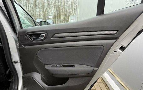 Renault Megane IV, 2019 год, 1 300 000 рублей, 24 фотография