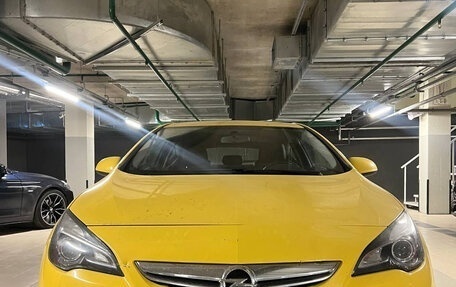 Opel Astra J, 2013 год, 900 000 рублей, 2 фотография