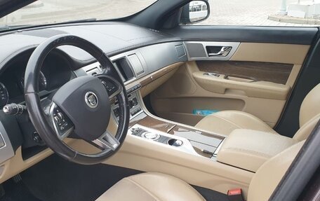 Jaguar XF I рестайлинг, 2013 год, 1 300 000 рублей, 6 фотография