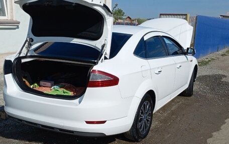 Ford Mondeo IV, 2010 год, 900 000 рублей, 2 фотография