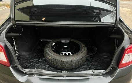 Renault Logan II, 2014 год, 700 000 рублей, 6 фотография