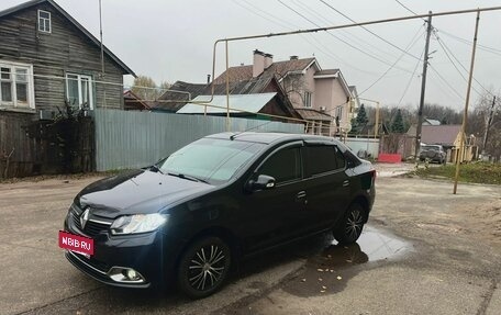 Renault Logan II, 2014 год, 700 000 рублей, 3 фотография