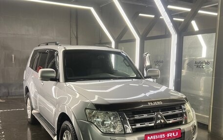 Mitsubishi Pajero IV, 2011 год, 2 500 000 рублей, 1 фотография