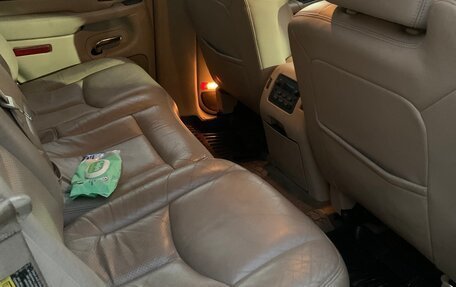 Cadillac Escalade II, 2004 год, 895 000 рублей, 6 фотография