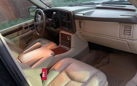 Cadillac Escalade II, 2004 год, 895 000 рублей, 5 фотография