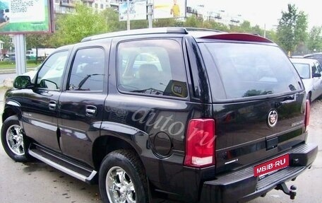 Cadillac Escalade II, 2004 год, 895 000 рублей, 12 фотография