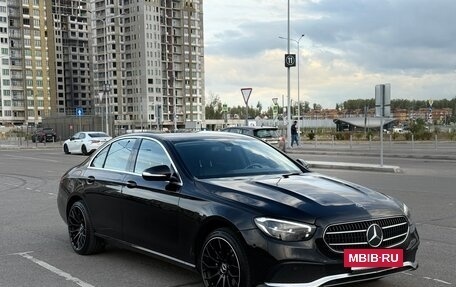 Mercedes-Benz E-Класс, 2020 год, 2 150 000 рублей, 2 фотография