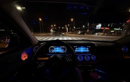 Mercedes-Benz E-Класс, 2020 год, 2 150 000 рублей, 14 фотография