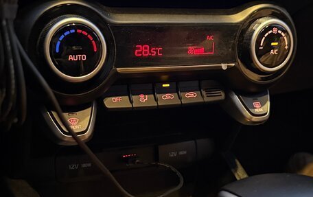 KIA Rio IV, 2021 год, 2 150 000 рублей, 34 фотография