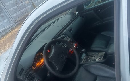 Mercedes-Benz E-Класс, 1998 год, 250 000 рублей, 4 фотография